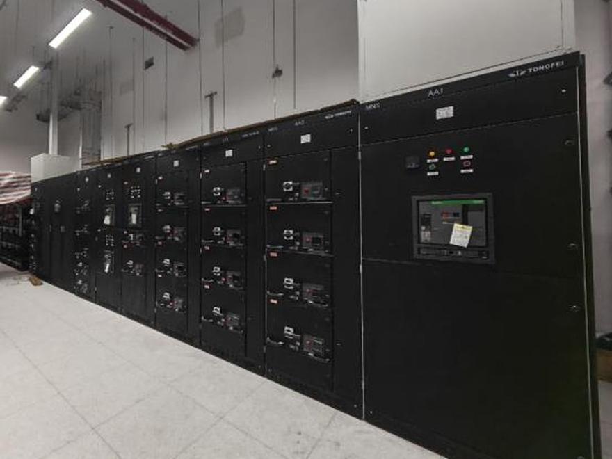 Chengdu Xingyuan Cloud Computing Center — view 3 of 4